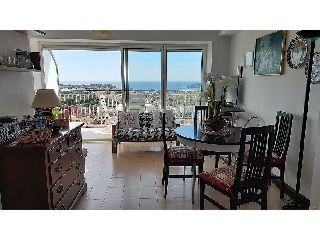 Apartament amb vistes a mar