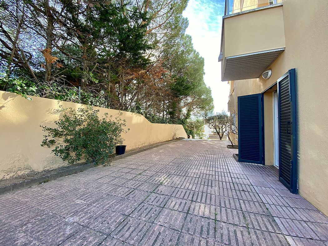 Spectacular ground floor just 300 meters from the center of Platja d'Aro!