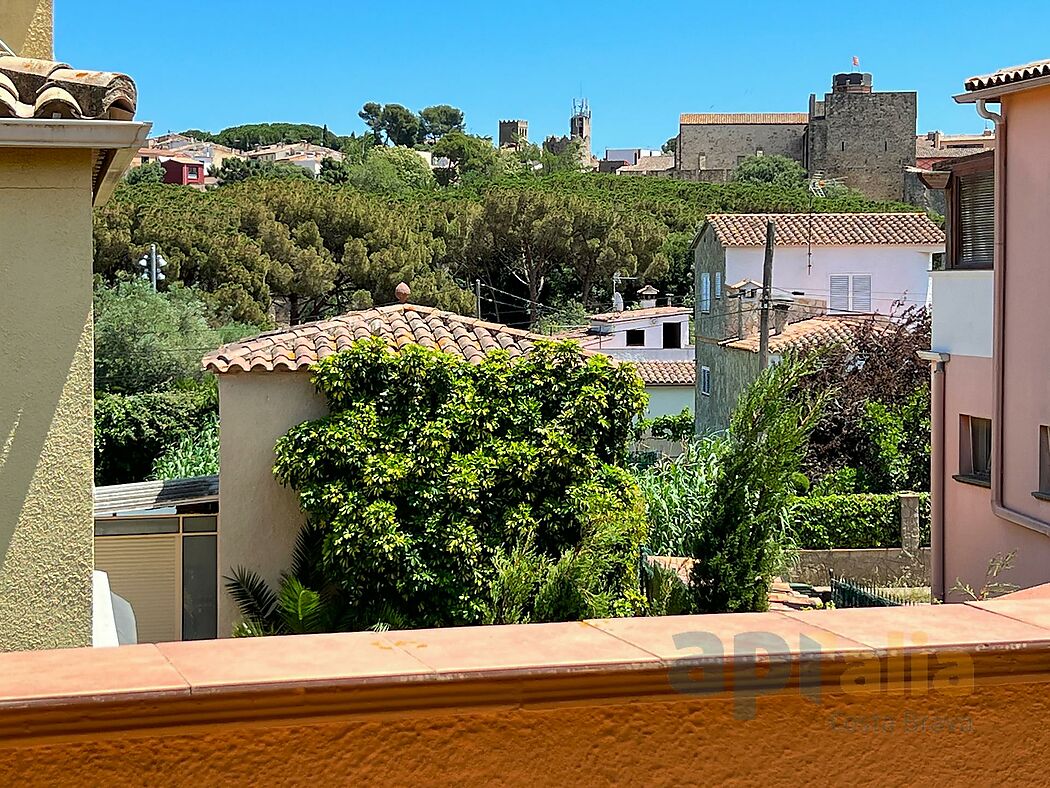 Big and comfortable house of 275 m2 near the center of Calonge