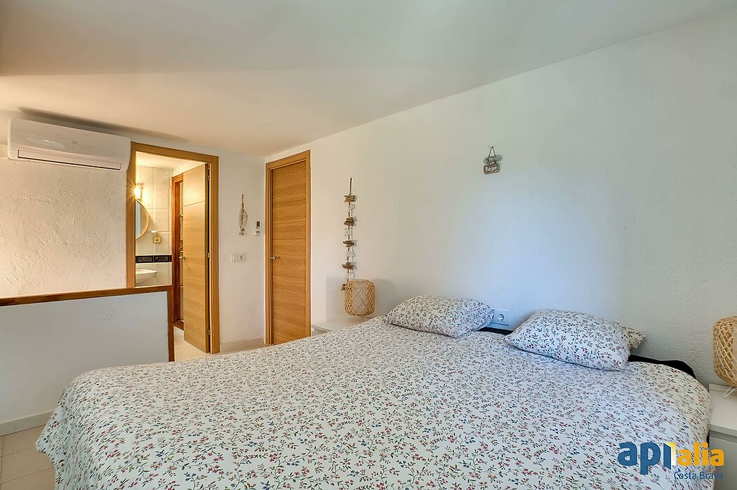Casa construida en una parcel·la de 1.300 m2 a Mas Trempat