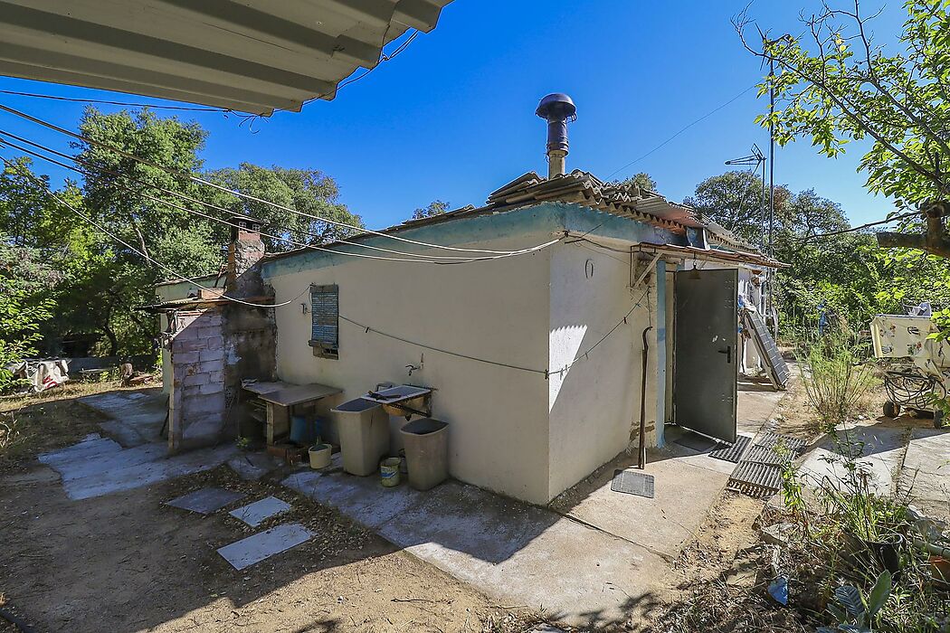 Casa a reformar entre Llagostera i Tossa