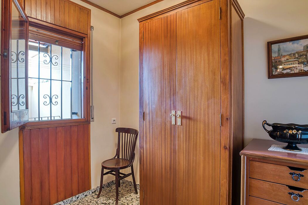 CASA CANTONERA AL CENTRE DEL POBLE