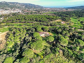 Singular villa on the Golf of Santa Cristina d'Aro