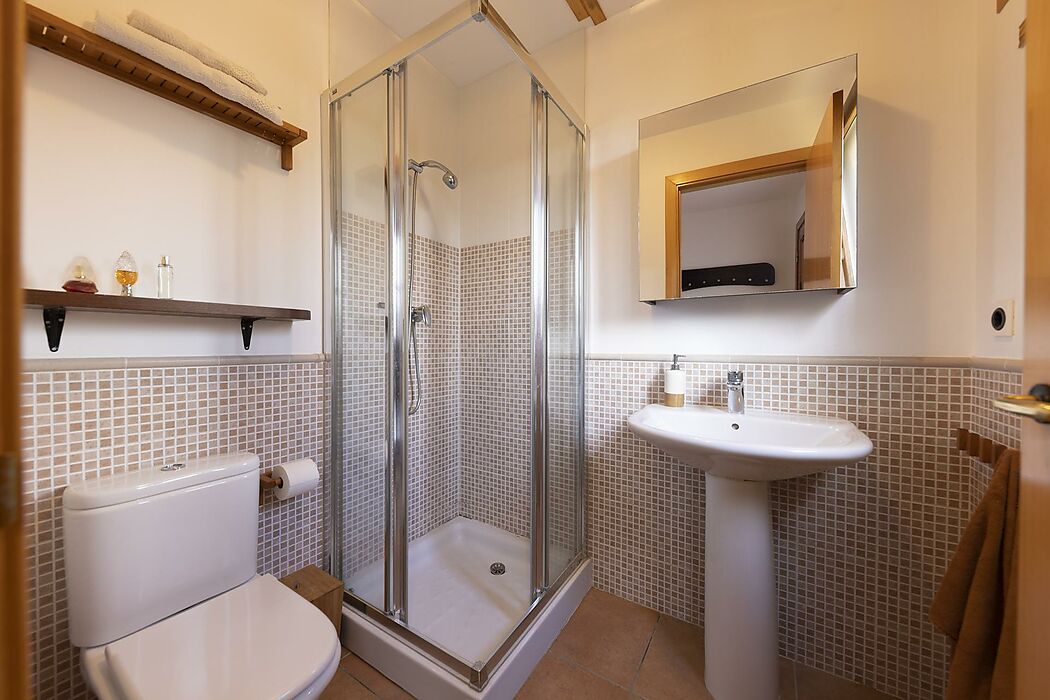 Preciosa casa en venta en Vall-llobrega