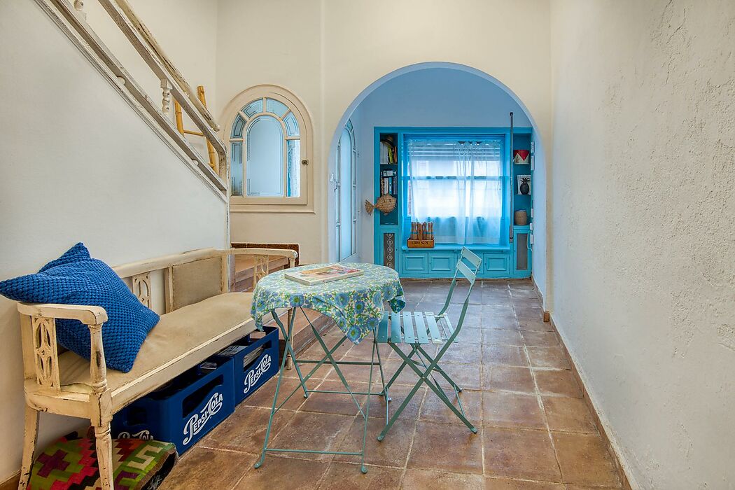 Casa de poble a l'eixample de Sant Feliu de Guíxols