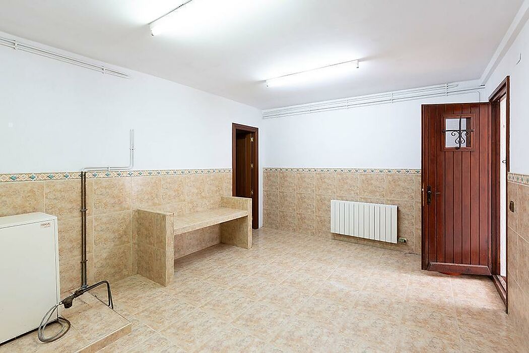Encantador chalet con detalles que lo hacen diferente, desearás vivir allí todo el año.