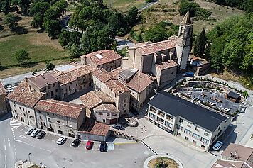 Hostal Rural en Girona naturaleza a tope.