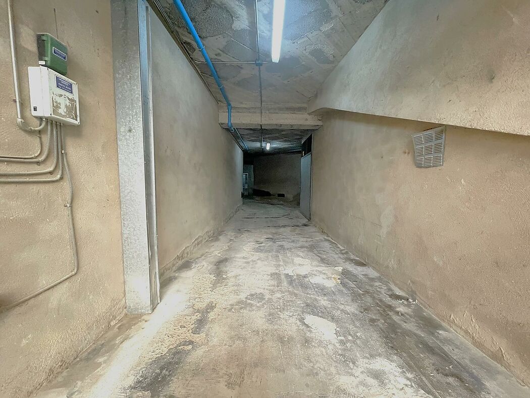 Penthouse in the center of Palamós, located on Josep Casanova street.
