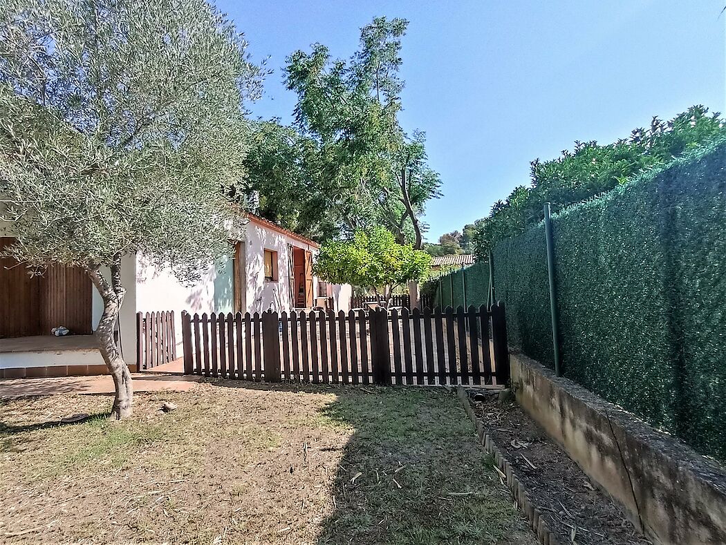 Casa independiente rodeada de jardín APIALIA COSTA BRAVA