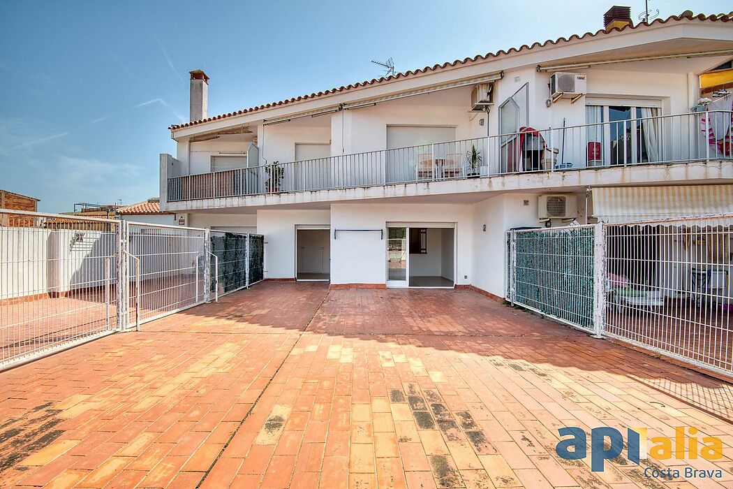 Appartement confortable situé au premier étage