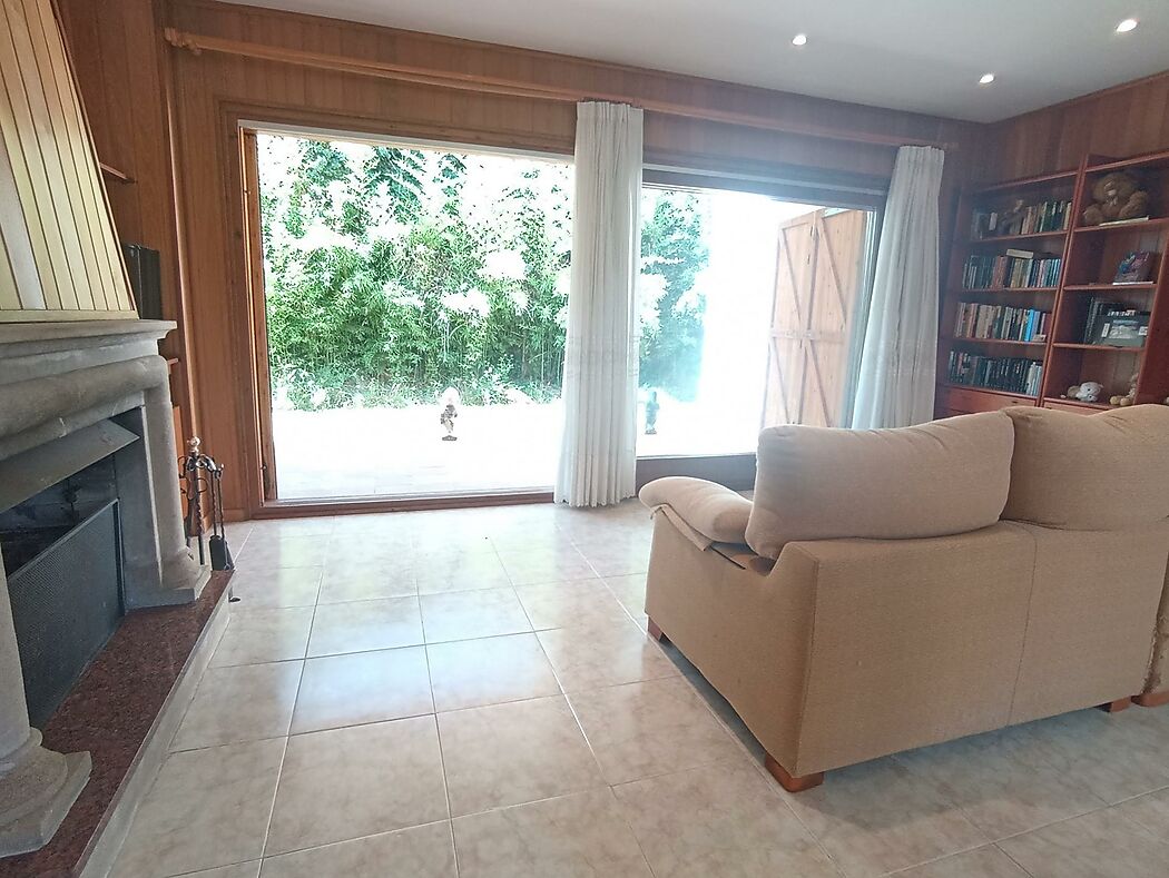 Casa independiente rodeada de jardín APIALIA COSTA BRAVA