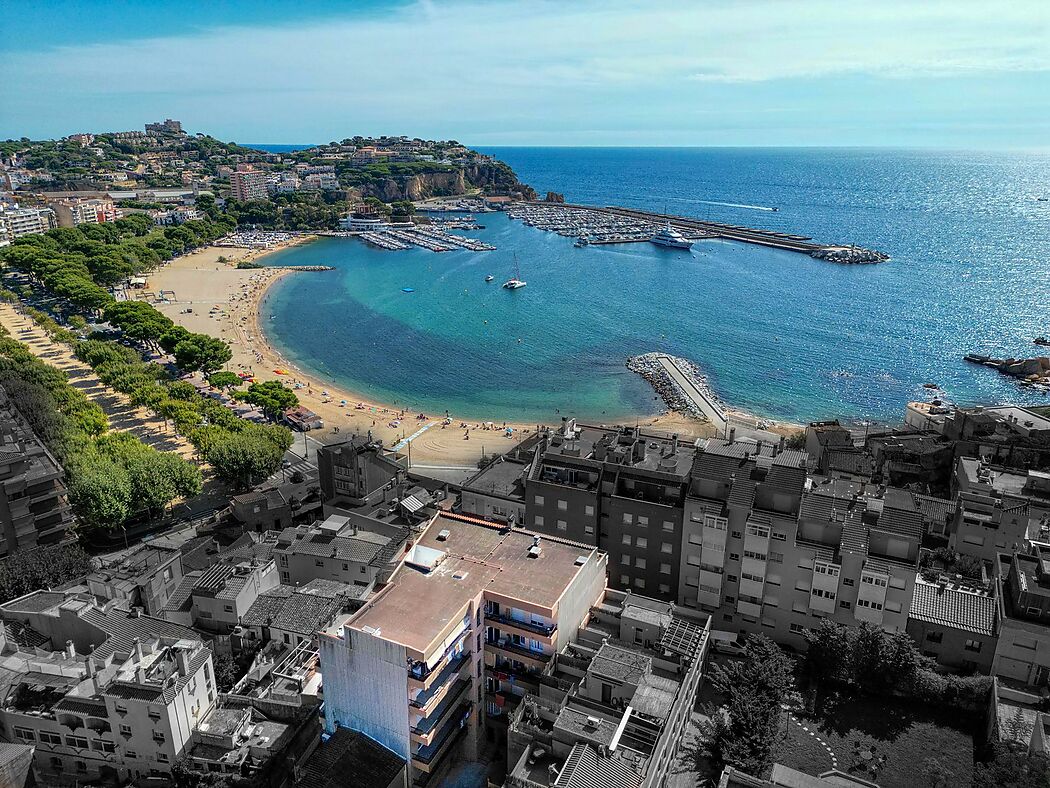 Fantàstic pis a tocar de la platja