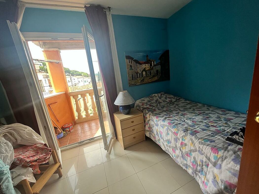 Casa adossada cantonera en venda