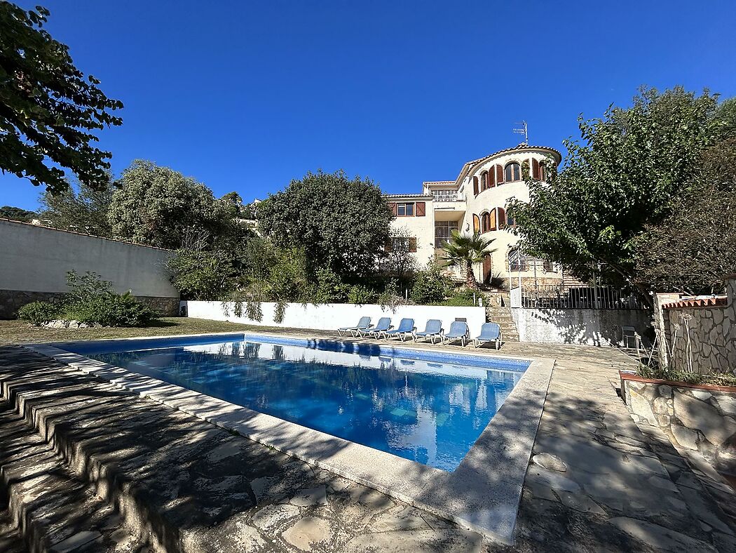 BONNE OPPORTUNITÉ!!! TOUR À VENDRE À MAS TOI, CALONGE, COSTA BRAVA