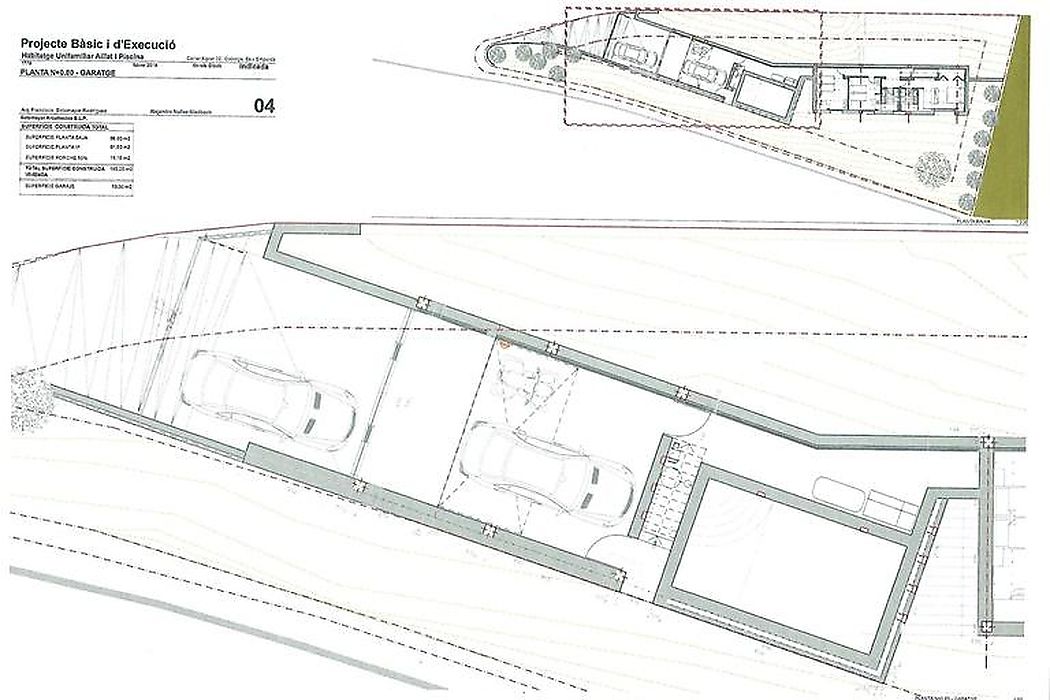 Plot with fantastic sea views + project to build a detached house