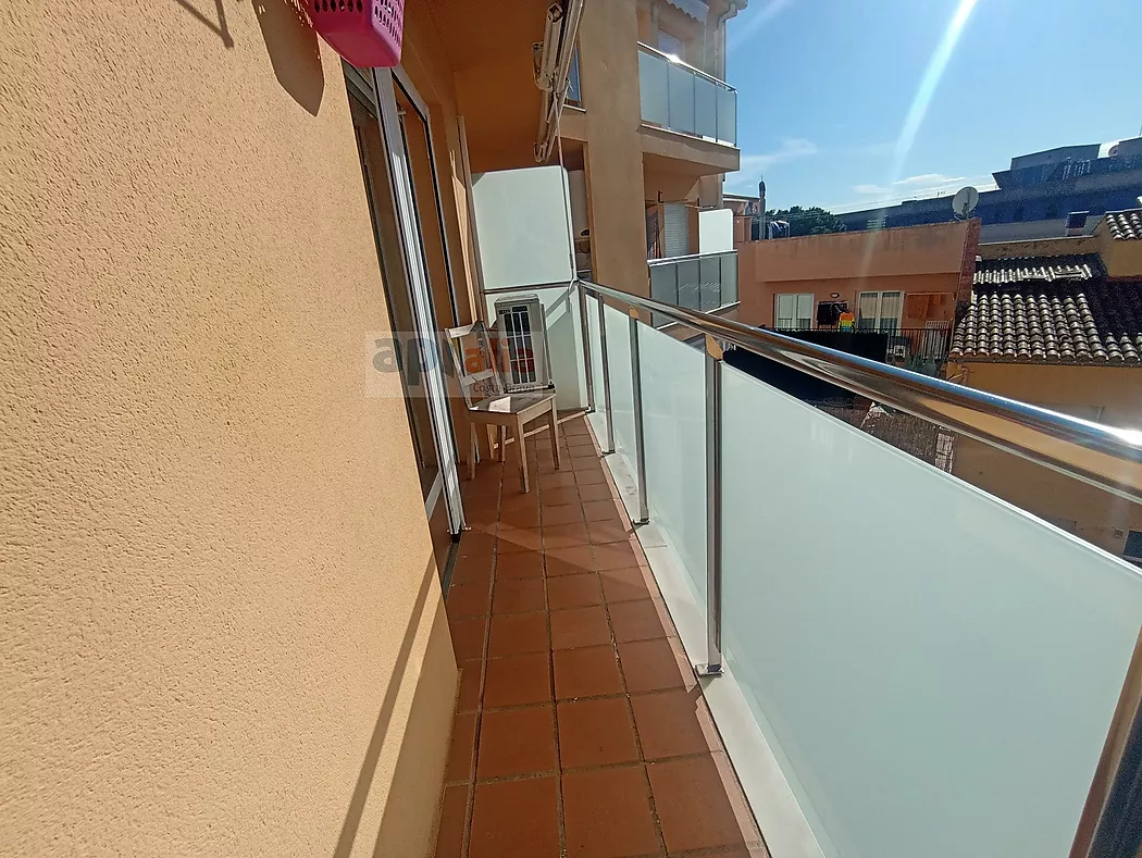 Prêt à emménager, avec ascenseur.