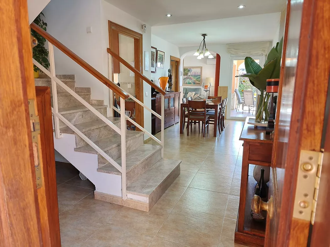 Chalet con piscina en venta en Calonge