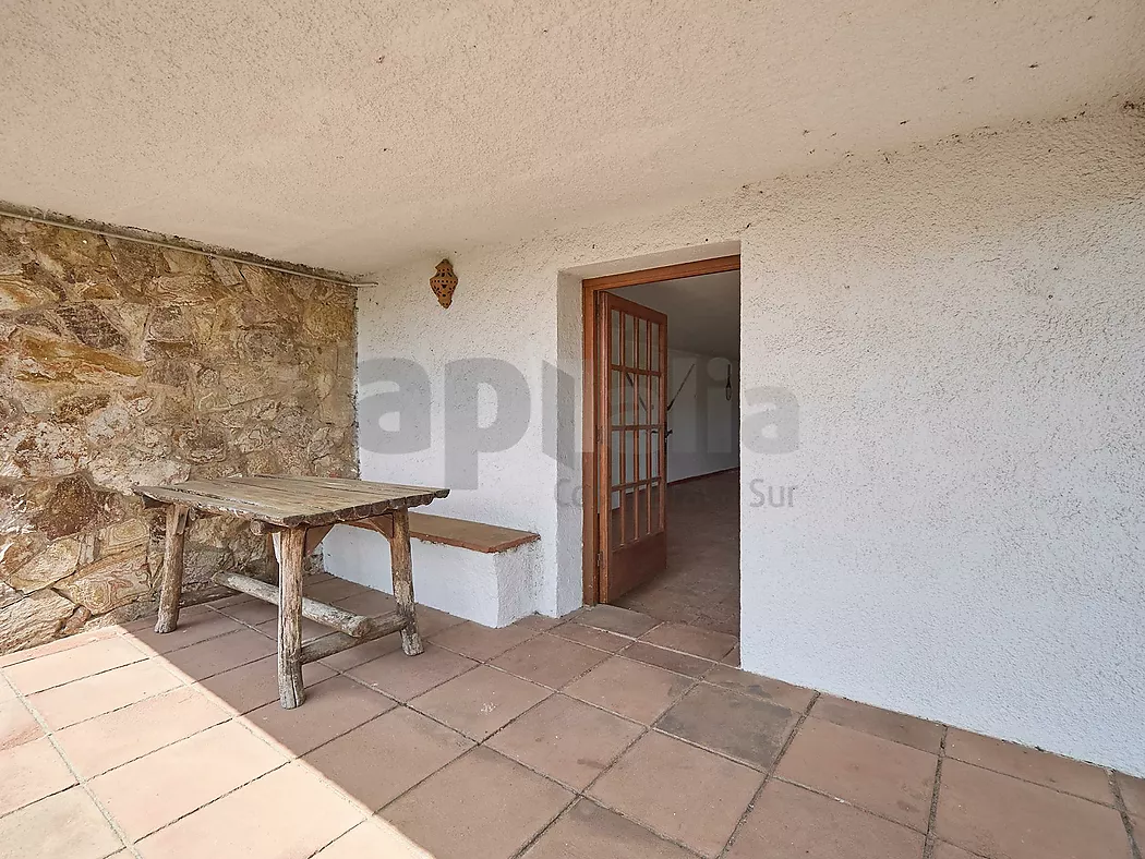 Vila amb gran potencial, 2.000 m  de parcel·la i espais sense límits a Los Pinares
