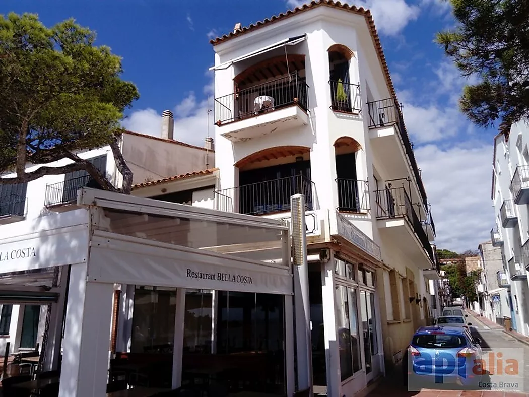 RESTAURANT BELLACOSTA A LLAFRANC