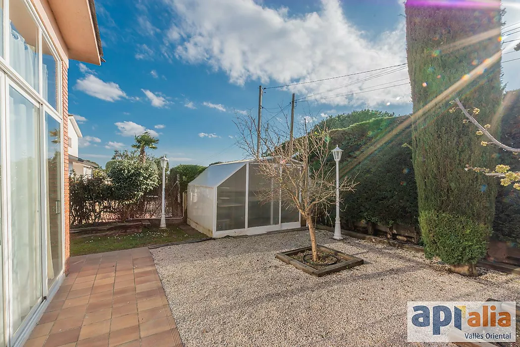 Venda de Xalet a Sant Pere de Vilamajor Urbanització Les Pungoles!!