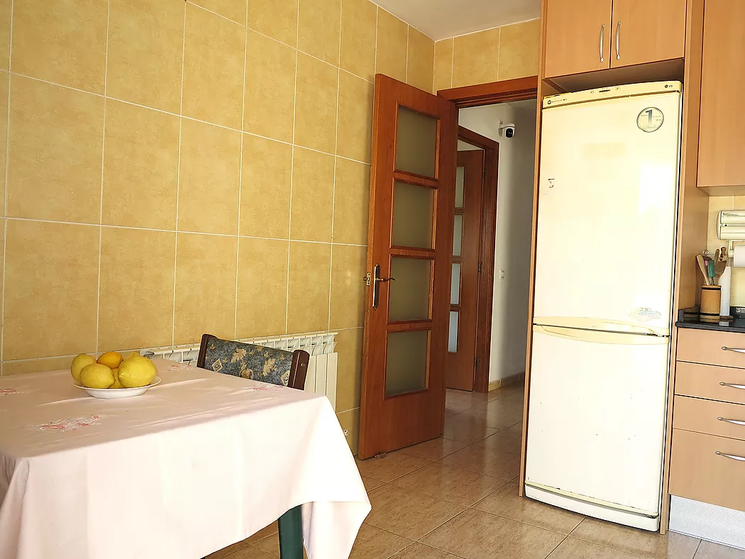 **Casa Unifamiliar en Entorn Natural - Ideal per als Amants de la Natura**