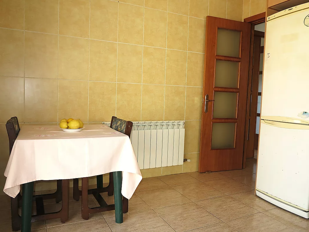 **Casa Unifamiliar en Entorn Natural - Ideal per als Amants de la Natura**