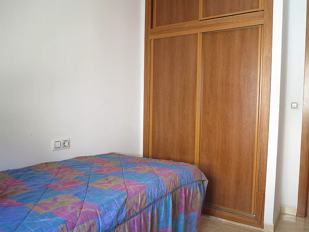 **Casa Unifamiliar en Entorn Natural - Ideal per als Amants de la Natura**