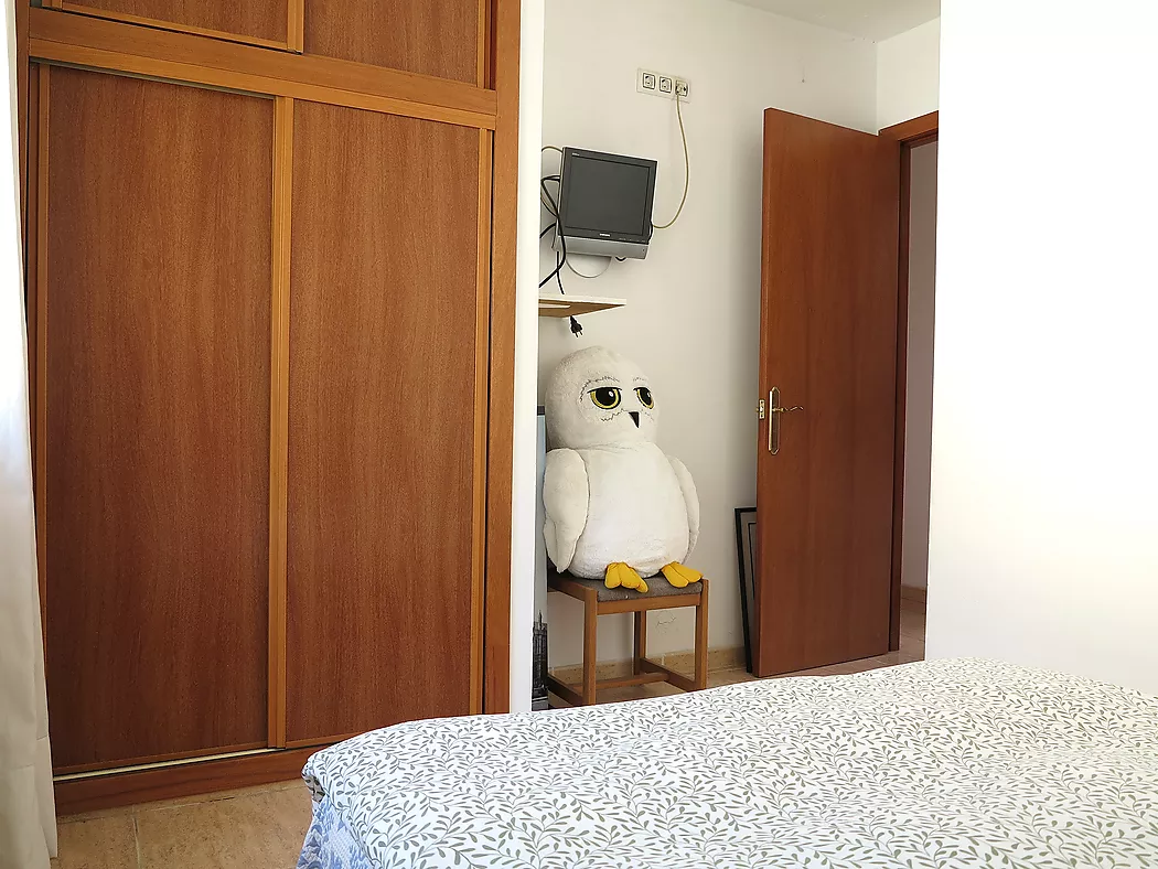 **Casa Unifamiliar en Entorn Natural - Ideal per als Amants de la Natura**