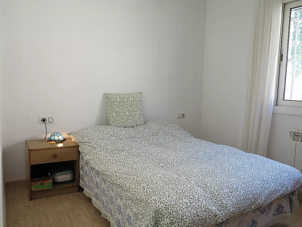 **Casa Unifamiliar en Entorn Natural - Ideal per als Amants de la Natura**