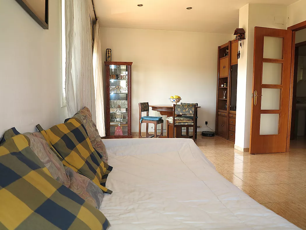 **Casa Unifamiliar en Entorn Natural - Ideal per als Amants de la Natura**