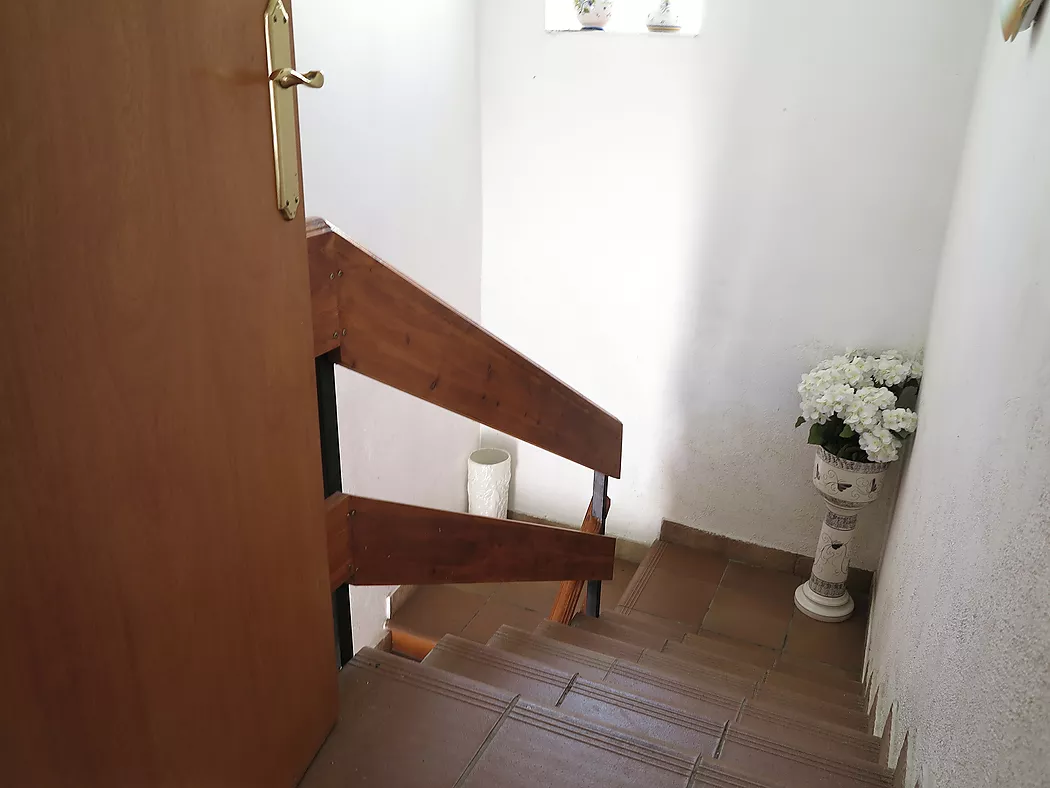 **Casa Unifamiliar en Entorn Natural - Ideal per als Amants de la Natura**
