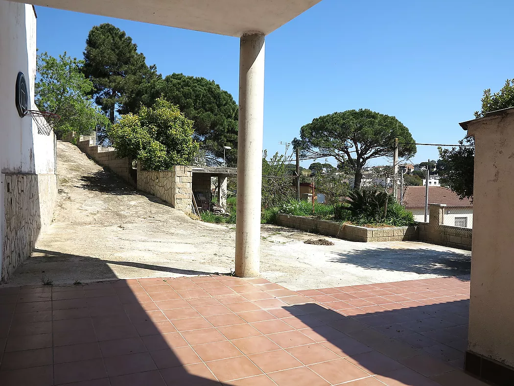 **Casa Unifamiliar en Entorn Natural - Ideal per als Amants de la Natura**