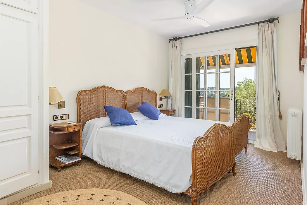 HOUSE WITH TOURIST LICENSE   Stunning Sea View House in Llafranc