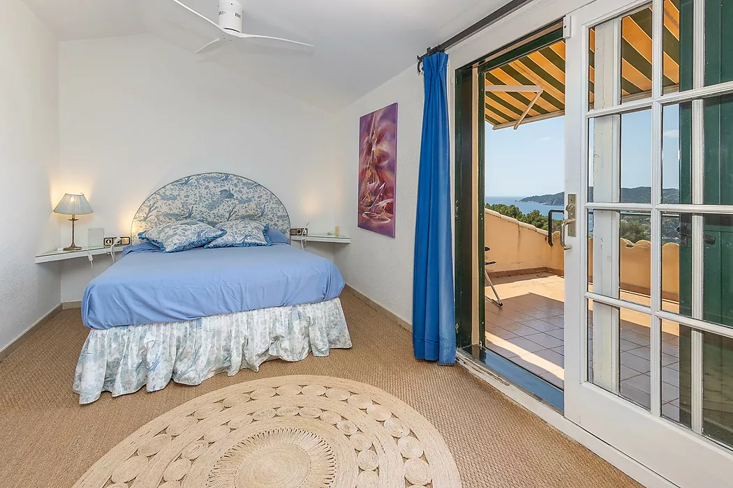 HOUSE WITH TOURIST LICENSE   Stunning Sea View House in Llafranc
