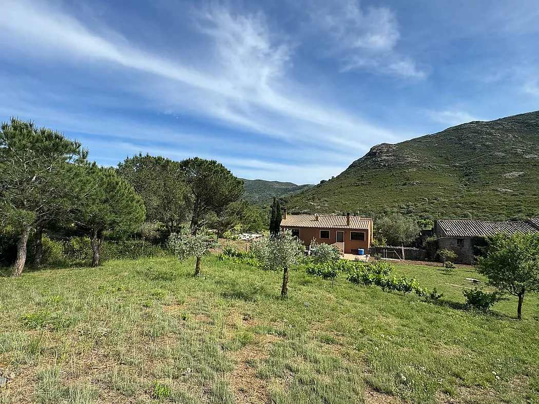 EXCLUSIVA CASA EN UNA IDÍL·LICA URBANITZACIÓ DE L ALT EMPORDÀ