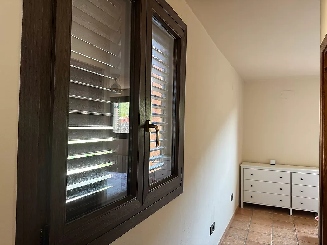 EXCLUSIVA CASA EN UNA IDÍL·LICA URBANITZACIÓ DE L ALT EMPORDÀ