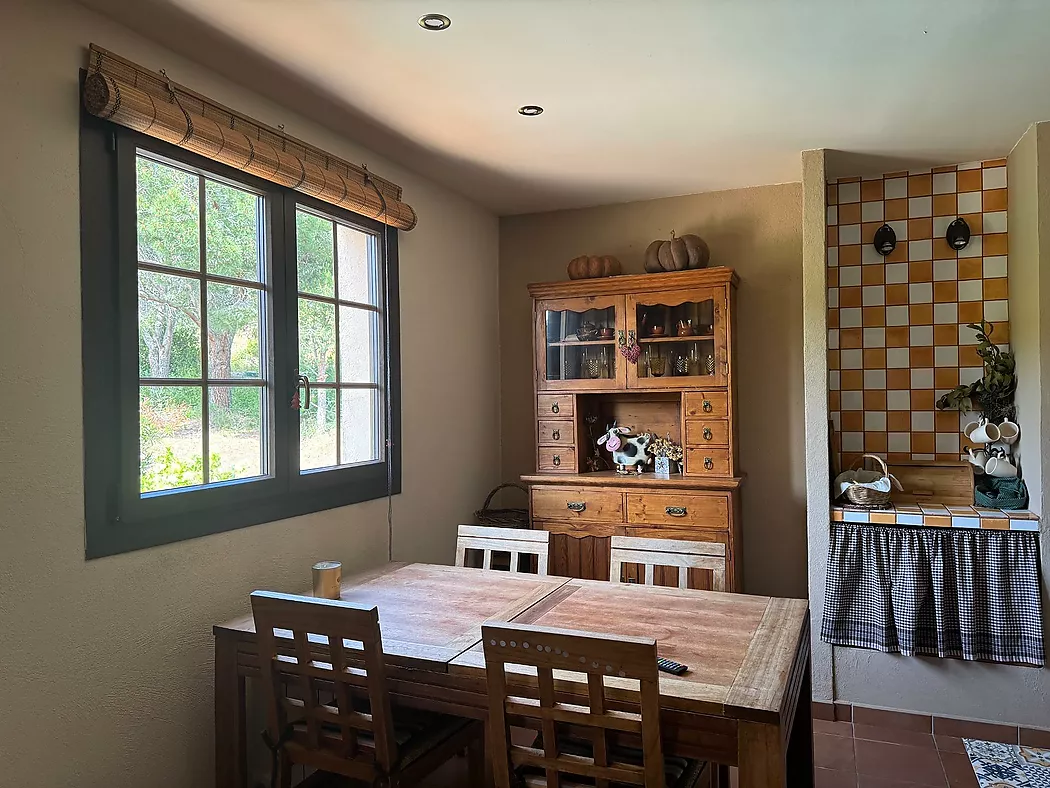 EXCLUSIVA CASA EN UNA IDÍL·LICA URBANITZACIÓ DE L ALT EMPORDÀ