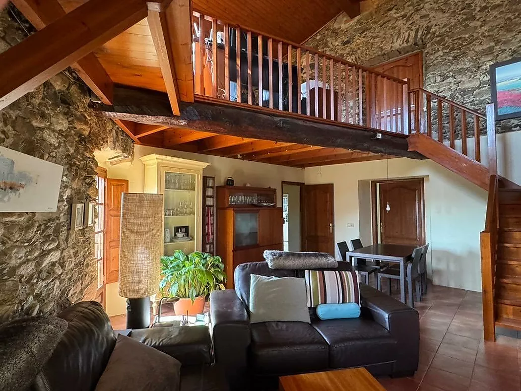 Spectacular house in Rabós