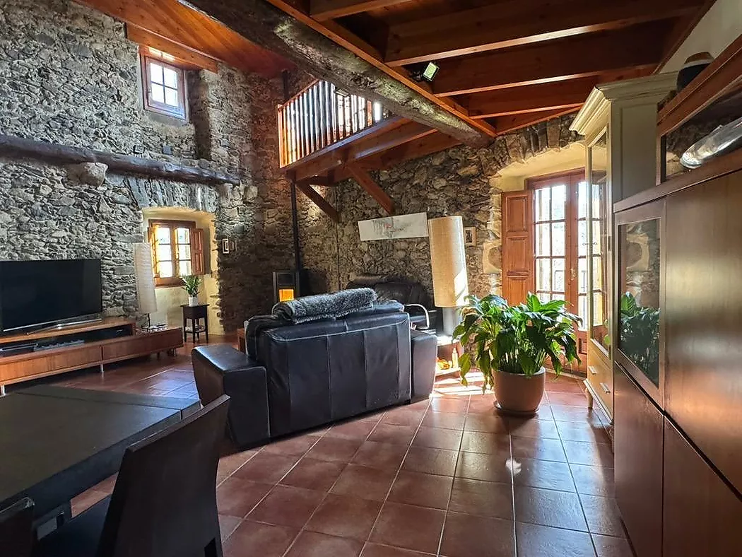 Spectacular house in Rabós