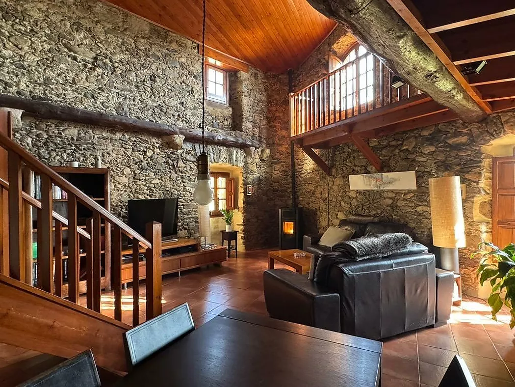 Spectacular house in Rabós