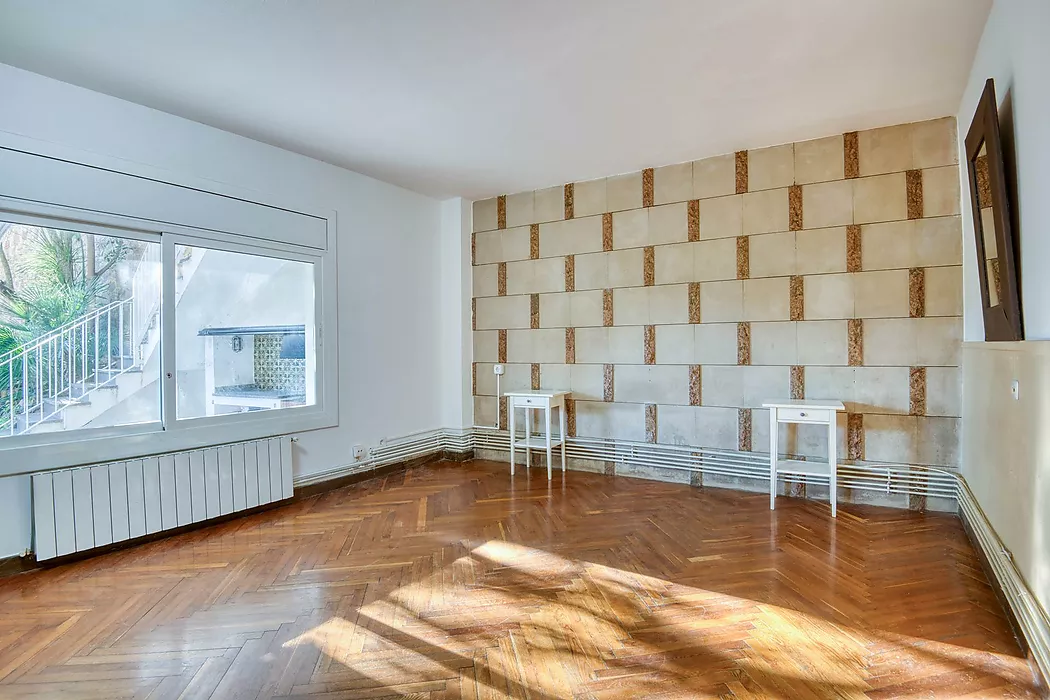 Ground floor with large central garden.- Sant Feliu de Guíxols