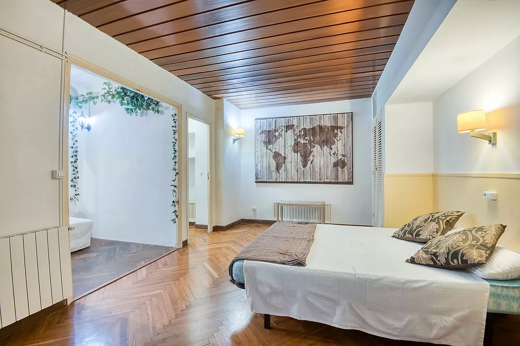 Ground floor with large central garden.- Sant Feliu de Guíxols