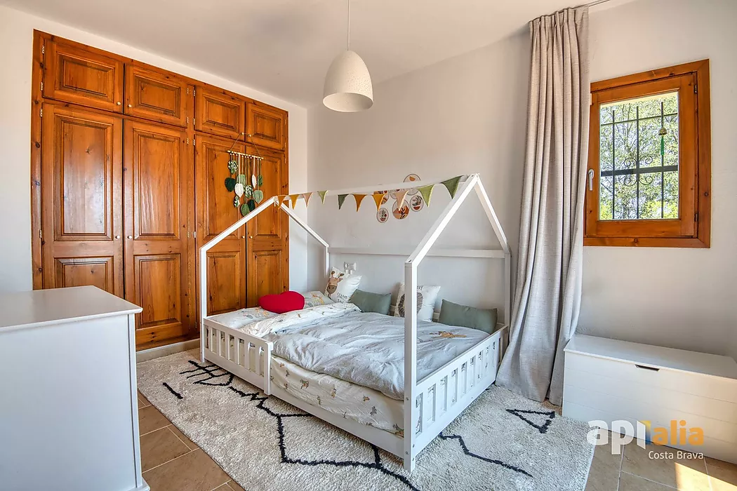 Stunning villa with pool and views to enjoy the Mediterranean lifestyle