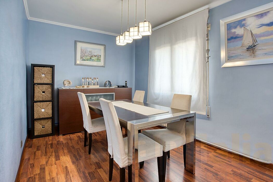 Charming apartment in the center of Palamós. Ready to move in