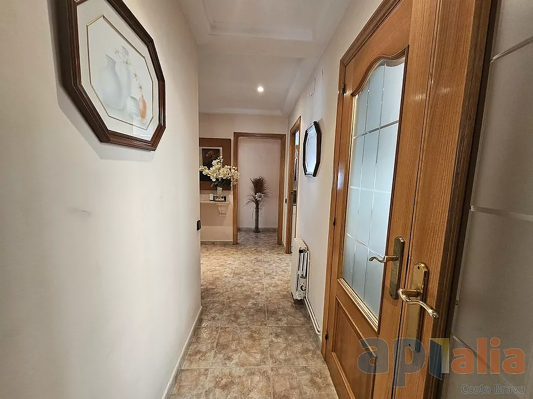 DUPLEX WITH TERRACE IN ST. FELIU DE GUÍXOLS