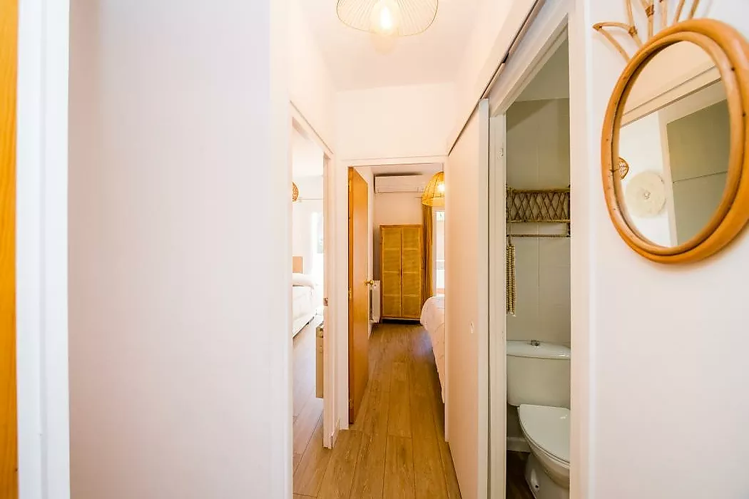Charming townhouse in the heart of Platja d Aro, just 2 minutes from the beach