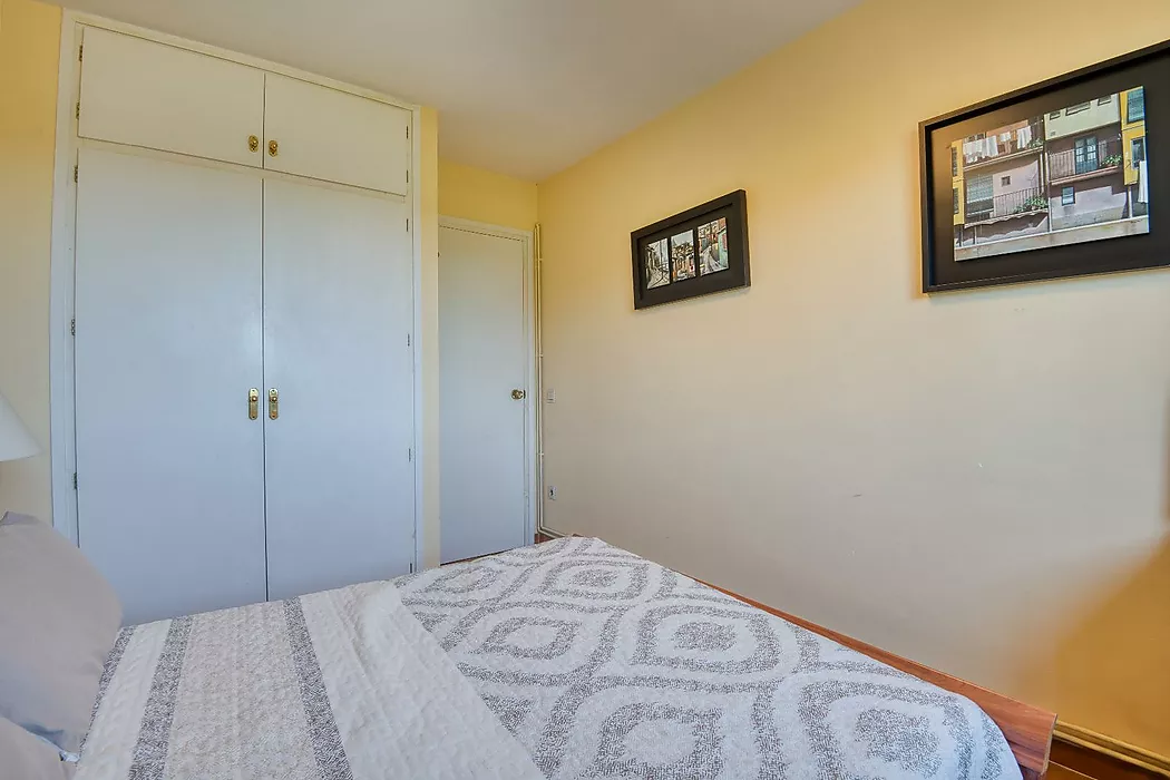 Apialia Costa Brava Exclusive. 131 m  townhouse for sale in a privileged area of S Agaró, featuring 3 double bedrooms, 2 full bathrooms, a private gar