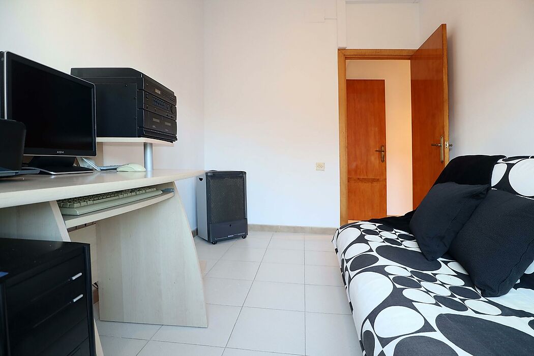 Apartamento de 4 dormitorios en el centro de Palamós